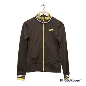 NEW New Balance Retro Gray With Green Highlight Running/Track Jacket | Size XS